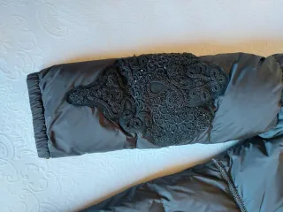 Elegante piumino Seventy 42 grigio verde