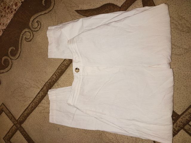 Pantalones de lino blancos