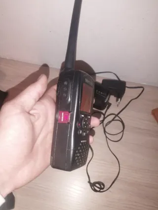 Radio VHF/GPS Simrad HH36 precio negociable