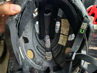 Casco Urge SUPATRAIL