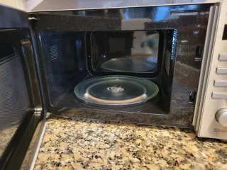 Microondas Cecotec ProClean 5010 Inox 20L