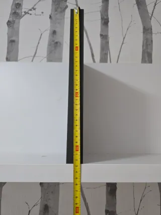 Estantería juvenil blanca con separadores