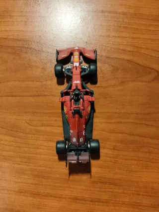Ferrari SF21 - Figura Coleccionista