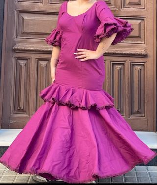Traje de flamenca talla 44 buganvilla