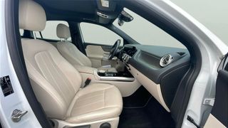 Mercedes-Benz GLA 180 100 kW (136 CV)