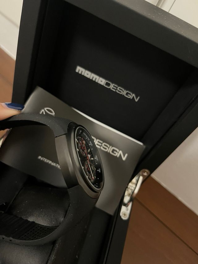 Reloj Momo Design Negro y Plateado