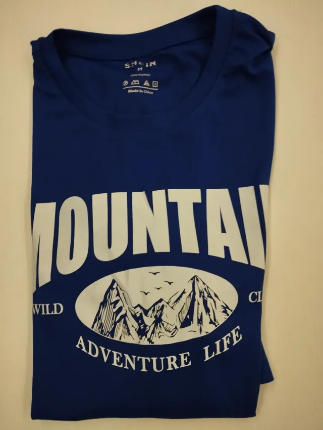 Pantalón Nike gris  de hombre + 2 camisetas regalo