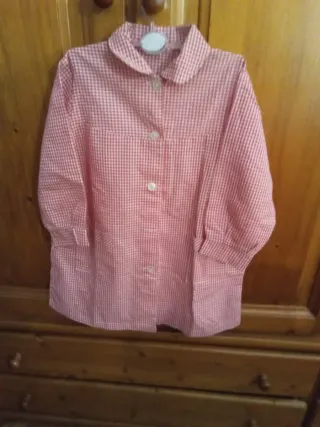 Baberos verde y rojo