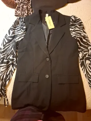 Blazer Negro Mangas Animal Print