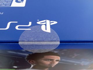 Consola PS5 Pro 2TB + Juego FC26