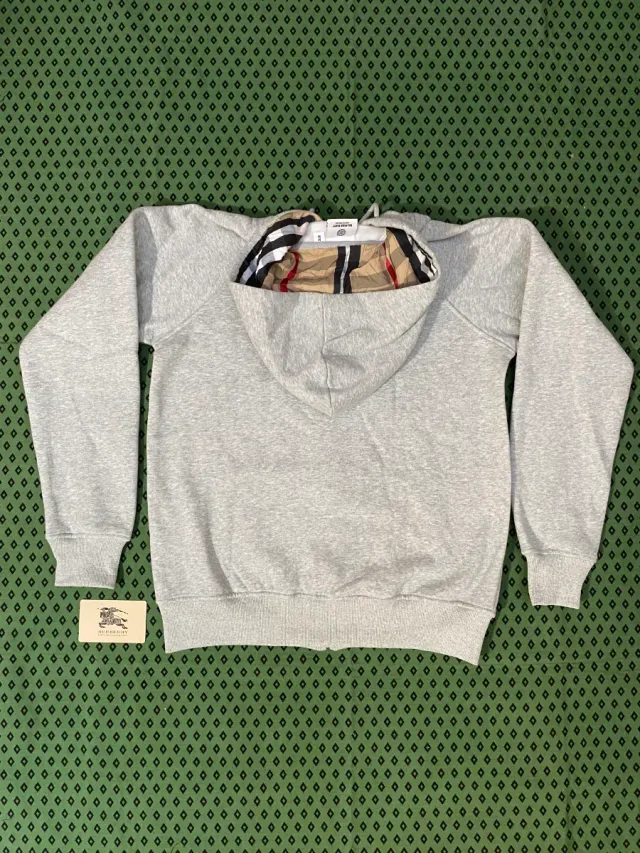Sudadera Burberry Gris
