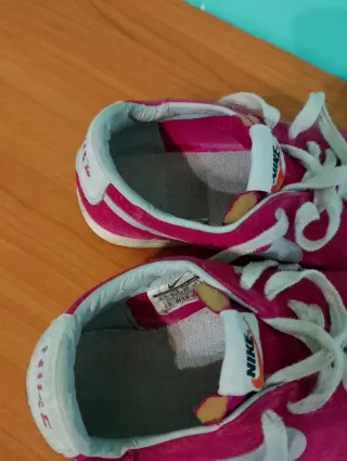 Scarpe Nike rosa vintage come da foto