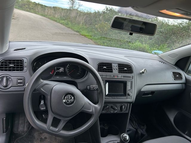 Volkswagen Polo 2015
