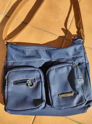Borsa blu e marrone