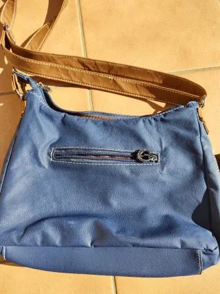 Borsa blu e marrone