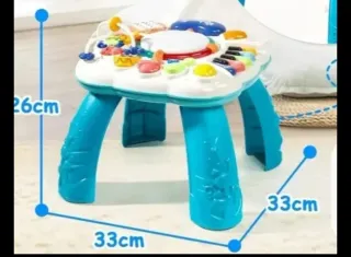 Mesa de actividades para bebé