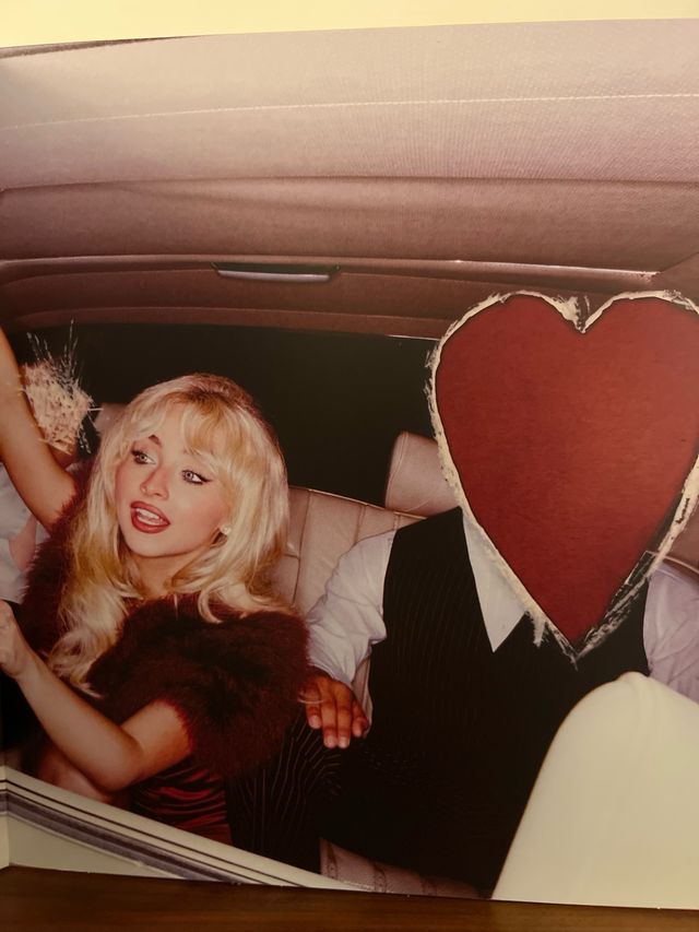 Sabrina Carpenter Man’s Best Friend