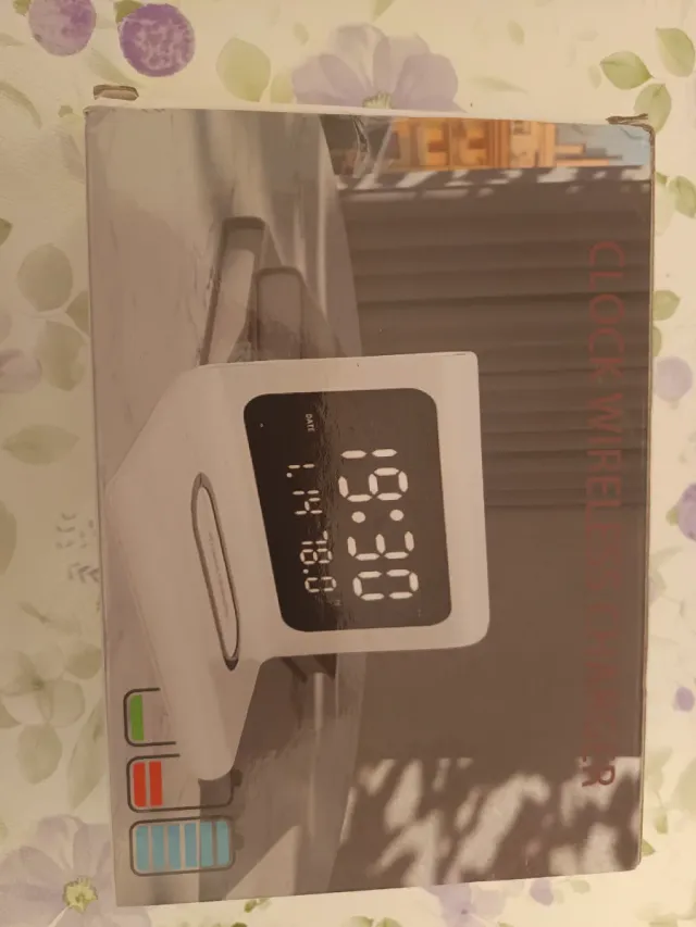 Reloj Digital Carga Inalámbrica Móvil