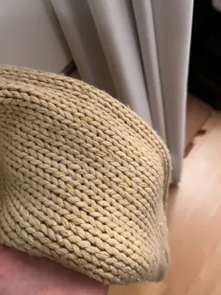 Jersey Cisne Beige con Hilos Dorados Talla 42