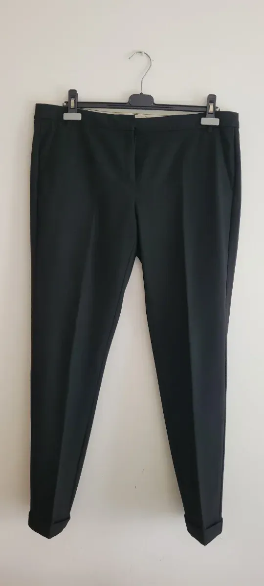Pantaloni neri eleganti