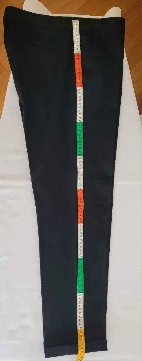 Pantaloni neri eleganti