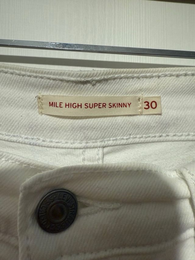 Vaqueros Levis Pitillo Blancos Talla L