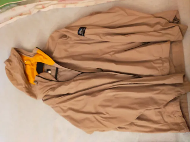 Abrigo Decathlon Hombre Beige/Amarillo