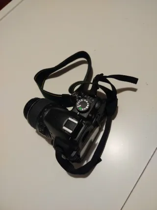 Cámara Nikon D3100 Negra