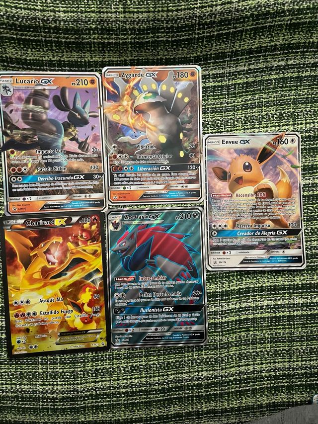 Cartas Pokémon Jumbo Charizard, Lucario, Eevee