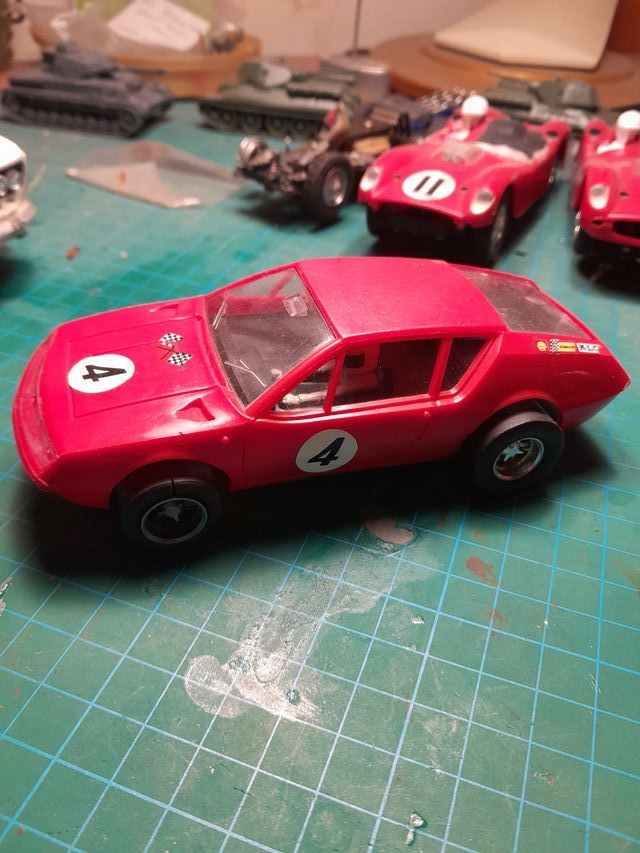 Scalextric Alpine Renault Rojo