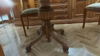 Mesa comedor extensible madera estilo clásico