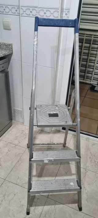 Escalera Aluminio 3 Peldaños