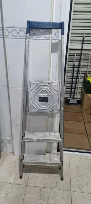 Escalera Aluminio 3 Peldaños