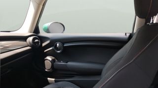 MINI MINI 3 Puertas One 75 kW (102 CV)