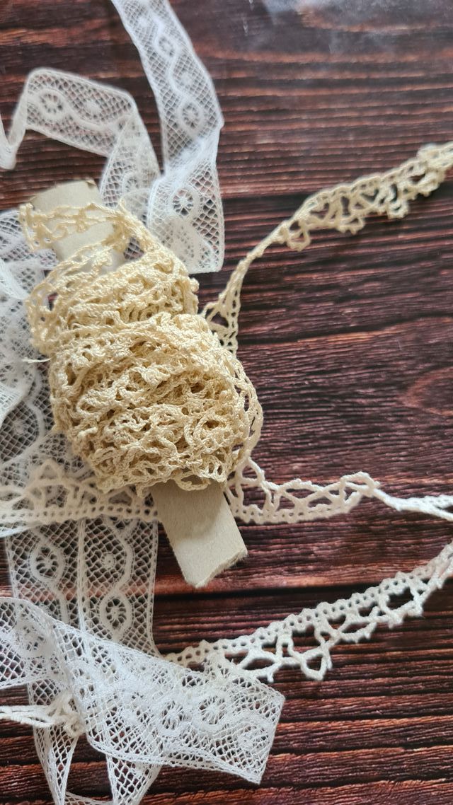 Piccolo lotto di pizzi vintage