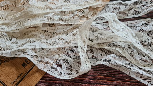 Piccolo lotto di pizzi vintage