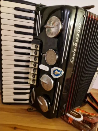 Acordeón Paolo Soprani