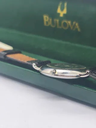 Reloj Bulova Plata y Negro