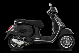 Vespa GTS 300 Super E5 Negra Nueva