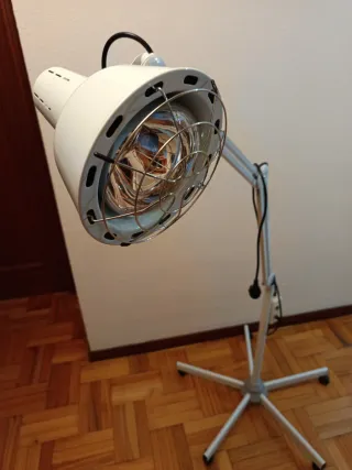 Lampara calor infrarrojos fisioterapia articulada