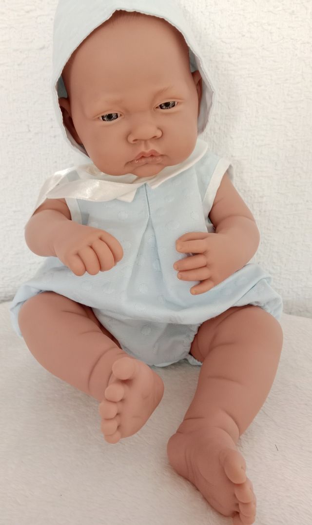 Muñeca Reborn Antonio Juan con ropa