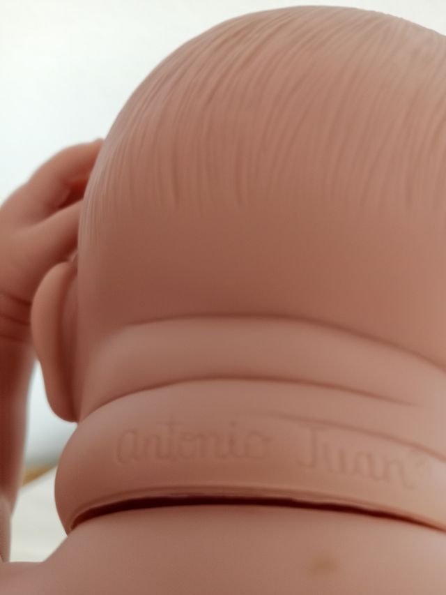 Muñeca Reborn Antonio Juan con ropa
