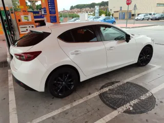 Mazda 3 2016