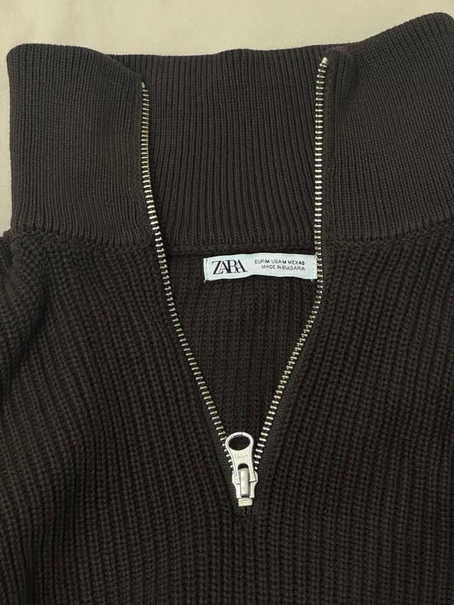 Jersey Zara cremallera cuello alto Talla M