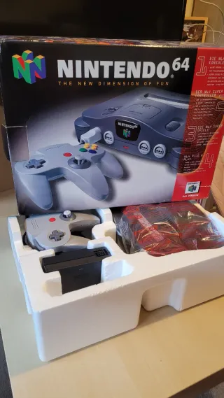 Nintendo 64 Consola Gris y Mando