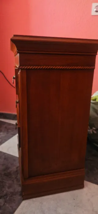 Juego de dormitorio color cerezo