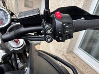 Triumph Tiger 800 XCA