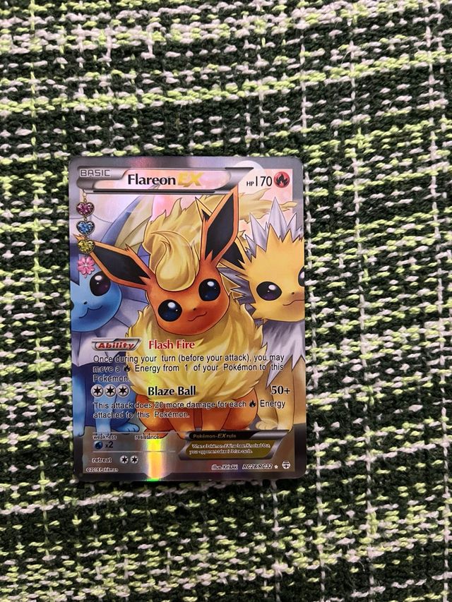 Carta Pokémon Flareon EX 170 HP