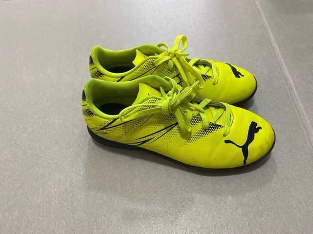 Botas fútbol niño multitacos Puma