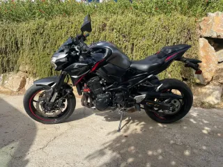 Kawasaki Z900